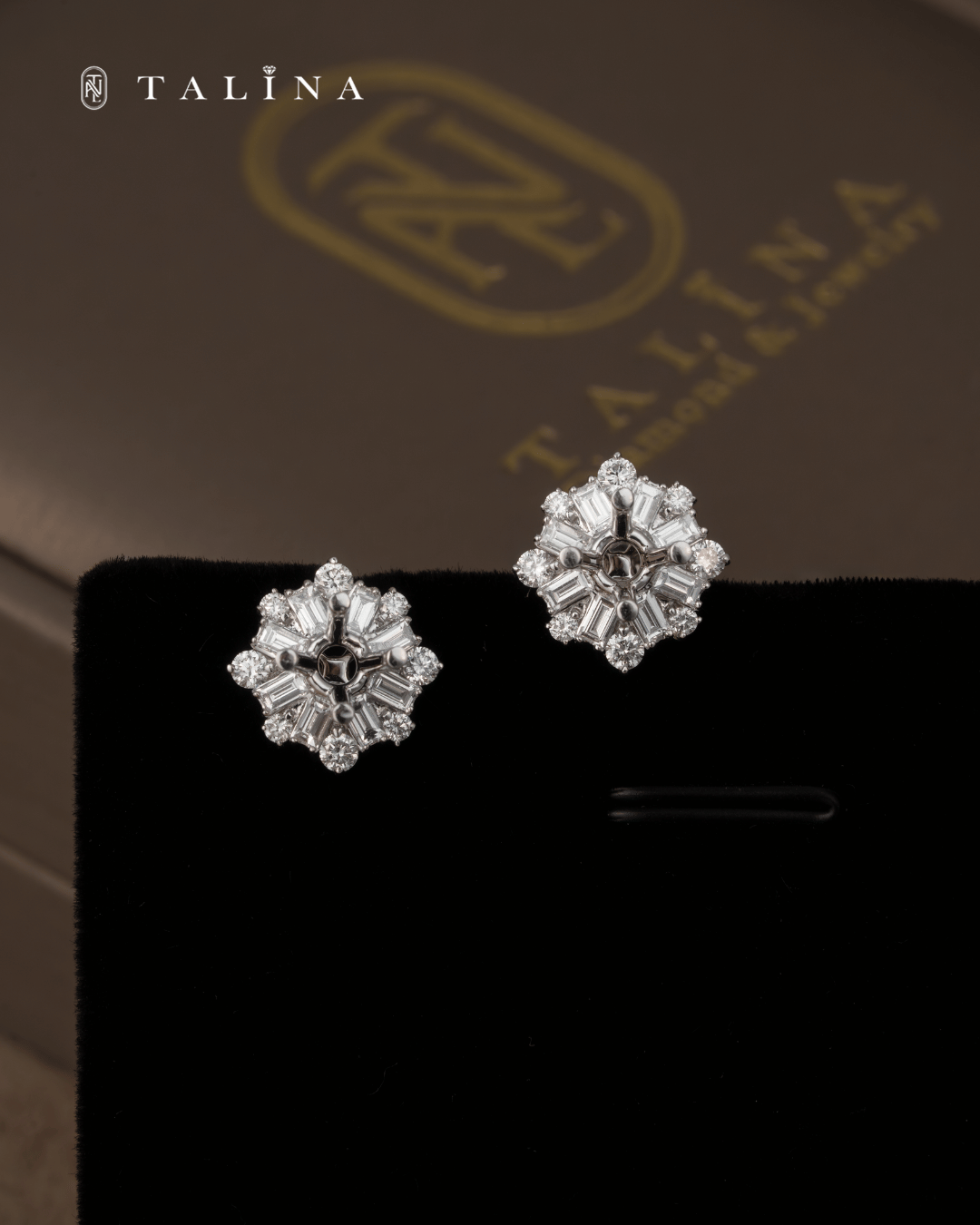 Starburst Diamond Earrings (0.4ct Round)